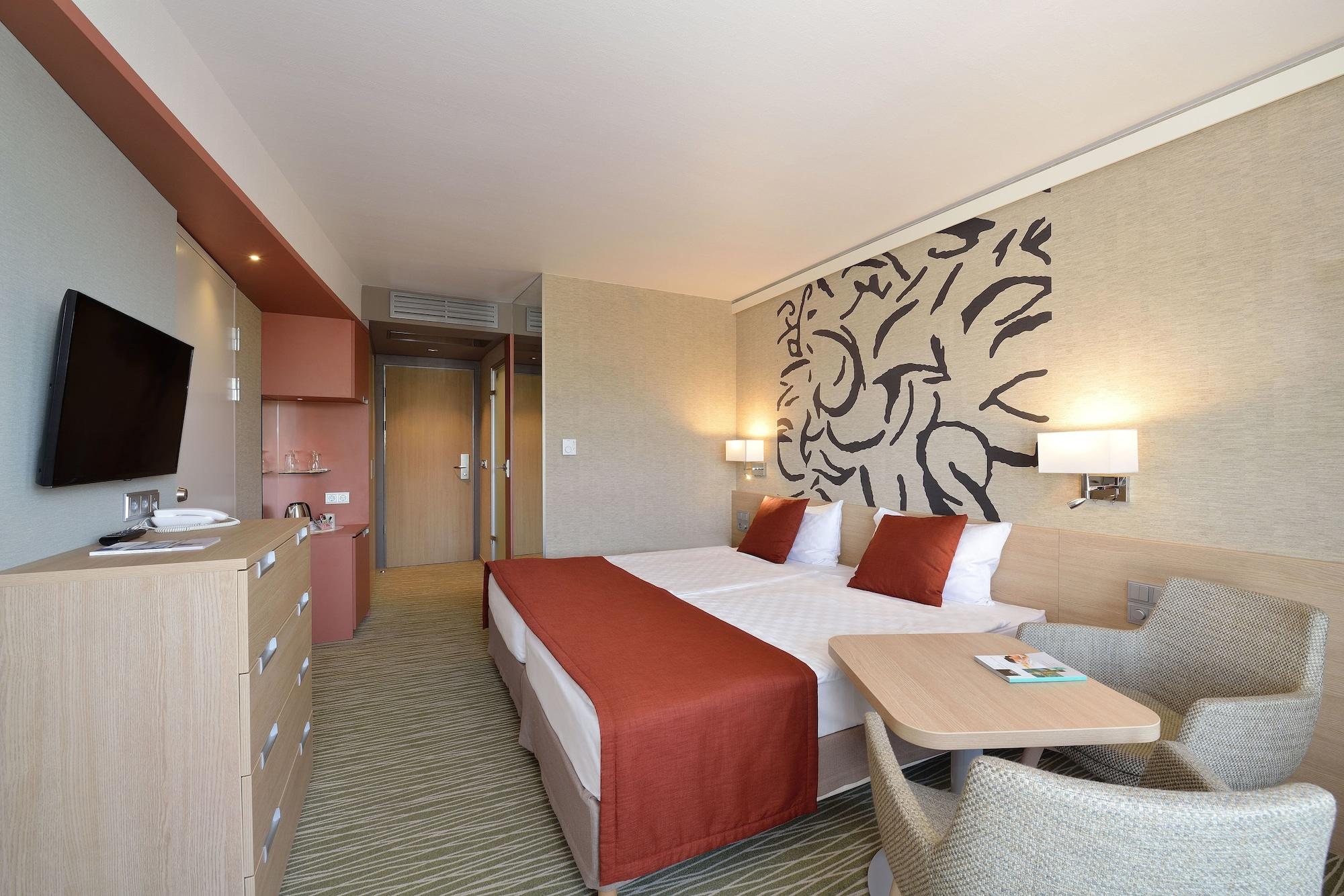 Danubius Hotel Buek Ngoại thất bức ảnh